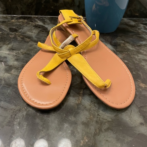 Express sandals - Picture 3 of 3